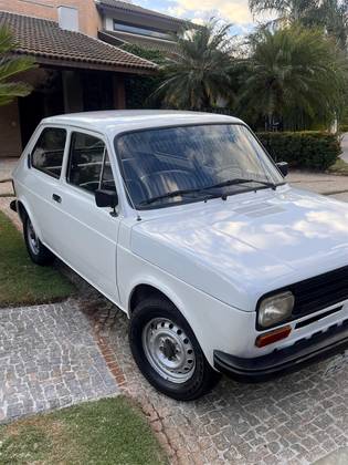 FIAT 147 1.0 L 8V GASOLINA 2P MANUAL FIAT 147 1.0 L 8V GASOLINA 2P MANUAL